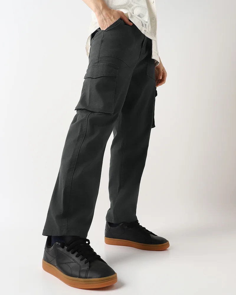 بيواكوف Men's Grey Straight Fit Cargo Pants